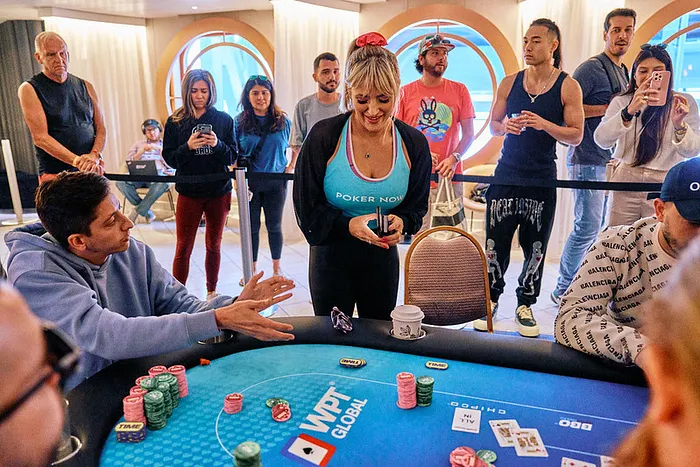 Kasey Lyn Mills Poker