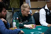 How to Think Like a Poker Pro (River Strategy Analysis)