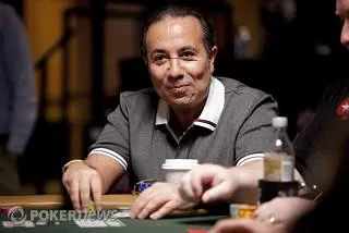 WSOP 2010 (Tournament Of Champions - Jour 1) : Ivey éliminé, Elky bien placé 103