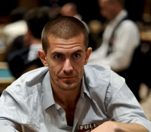 WSOP Evento #2: Desfile de Notáveis Ruma ao Dia 2 0001