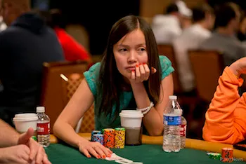 2015 WSOP Day 32: Cahill vs. Liberto for Bracelet; Ladies Event Final Table & More 102