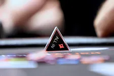 Bluffing When There is No Hope