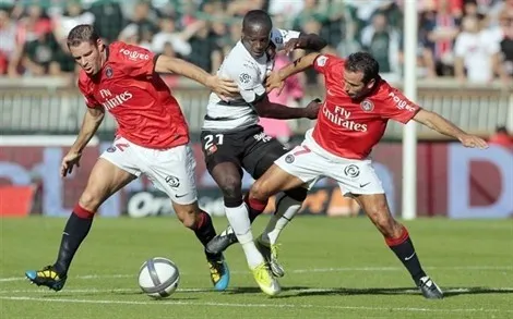 Rennes reçoit Paris (PSG) samedi 5 février à 21h et les cotes sur ce match sont supérieures à 2,30. (paris sportifs)