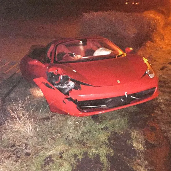 Sam Trickett destroza su Ferrari en un accidente 101