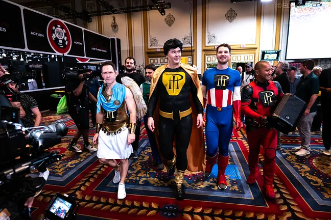 Phil Hellmuth Grand Entrance
