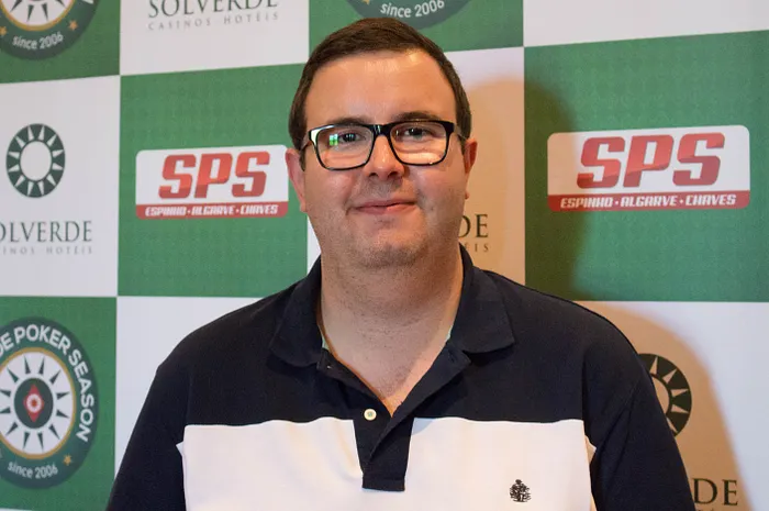 Carlos "Poeira4" Branco - Poker Online