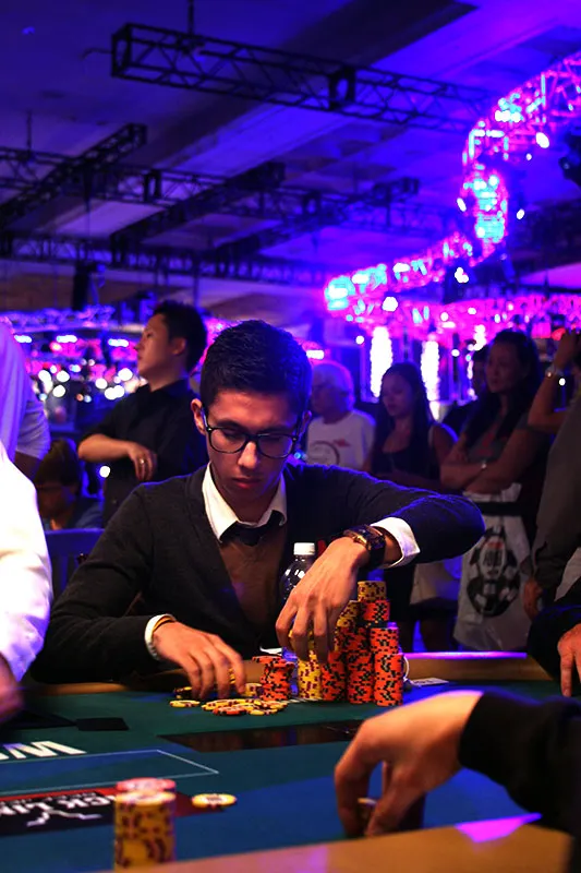Main Event WSOP - Jour 4 :  la bulle explose, Volpe mène 284 survivants 106