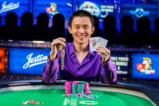 WSOP 2015 Día 31: Young Ji gana, Robert Mizrachi busca repetir, y Jason Les líder 101