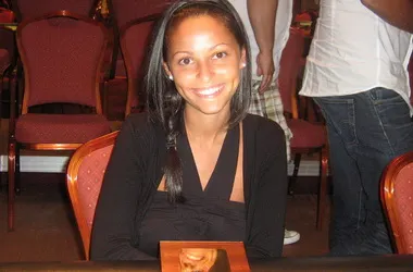 Sarah Herzali - la nouvelle dame de coeur du poker français? (interview poker) 0001