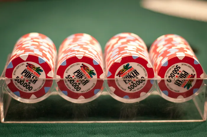 Stats from Day 1 of the 2015 World Series of Poker Main Event Final Table 0001