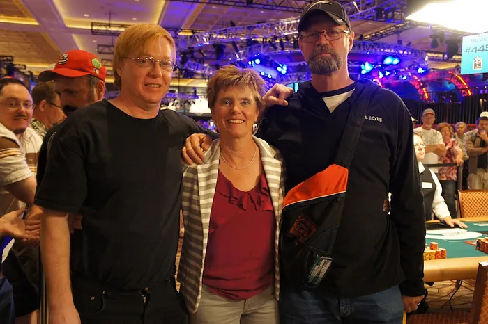 All Mucked Up: 2012 World Series of Poker Day 21 Live Blog 107