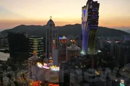 APT Macao 2009 - Jour 2 : Choi chipleader en table finale devant Steicke 103