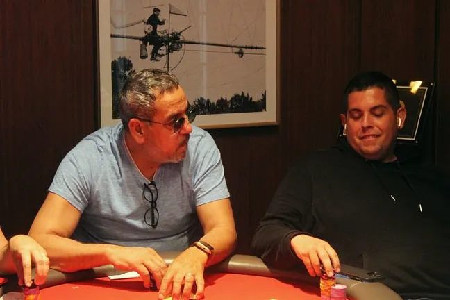 JF Teixeira (à droite)