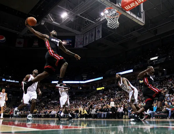 Paris sportifs NBA : les favoris de la saison 2012
