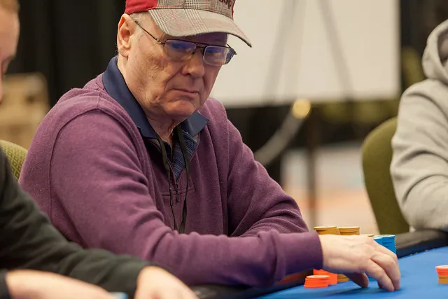 WPT Fallsview : Richard Forbes chipleader, Soren Turkewitsch parmi les six finalistes 0001