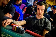 Hélder Ferreira Faz Mesa Final do $530 PKO do SCOOP e Encaixa $30.000