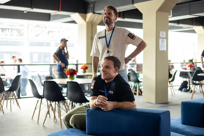 Ramon Colillas Steve Enriquez