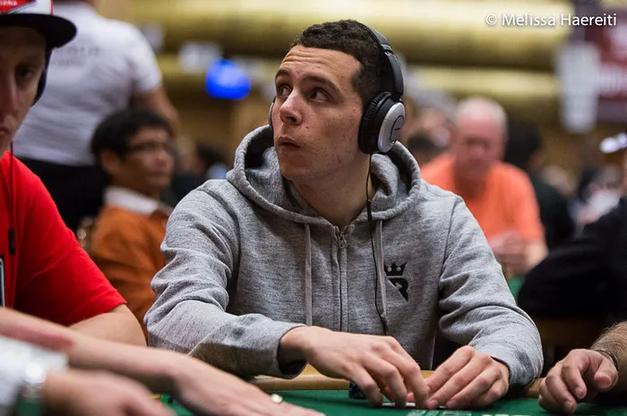 EPT Barcelona : Hugo Pingray chipleader du Jour 1C de l'Estrellas, Mika [Removed:250] et Emrah Cakmak bien placés 0001