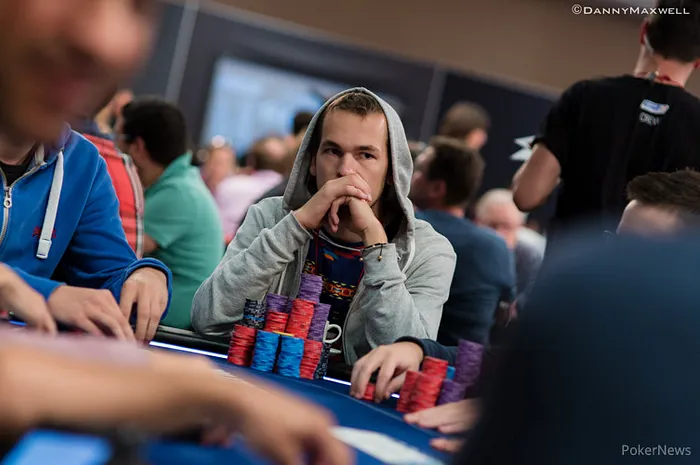 Main Event EPT Barcelone : 597 éliminés lors du Jour 2 ; la bulle approche