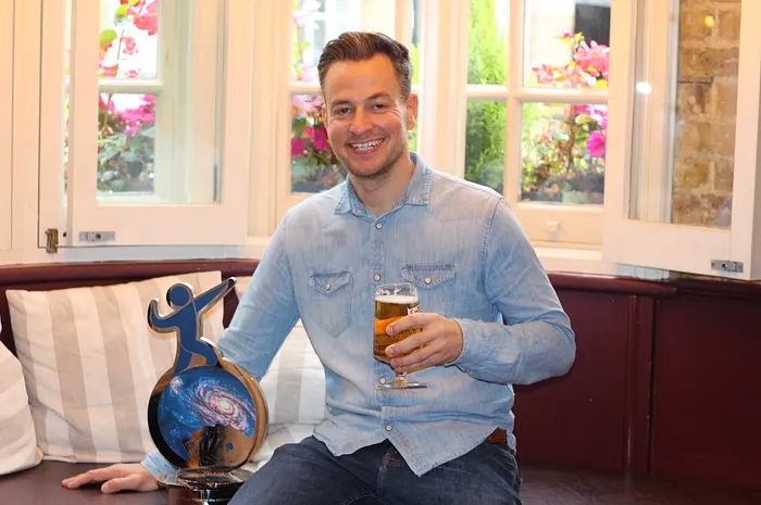 Simon Jones Crowned 'Greatest Poker Player in the Universe' in UCOP 0001