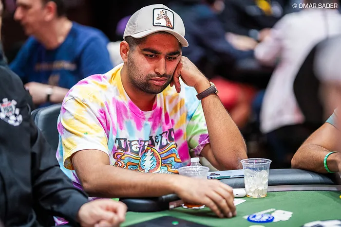 Nik Airball Poker
