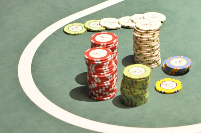 What I Learned From Playing a Poker Tournament With No Cards