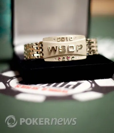 2010 World Series of Poker Day 33: Event #47 Extended Another Day, Event #50 Plays Out Slow, and More 0001