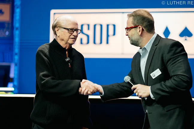 Shuffle and Deal - Billy Baxter - Event #81: $10,000 WSOP Main Event World Championship