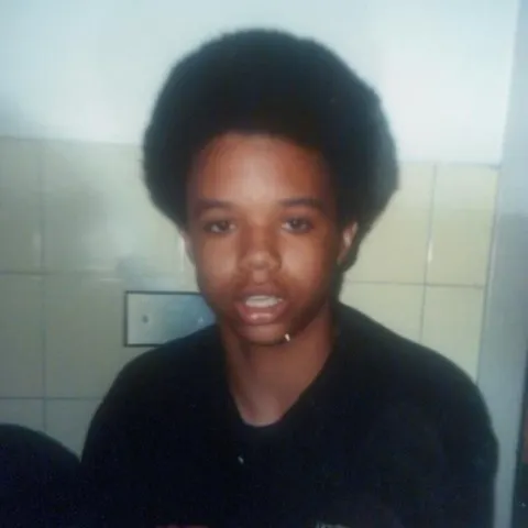 Brèves Poker : des histoires de coupe afro, de fisc, de duel et de calendrier 101