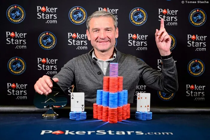 Le Français Jacques Der Megreditchian remporte un side du PCA2016 0001
