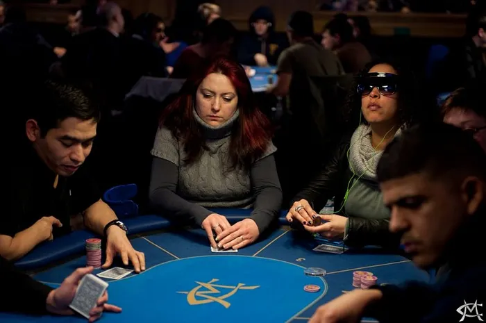 cercle clichy ladies night poker