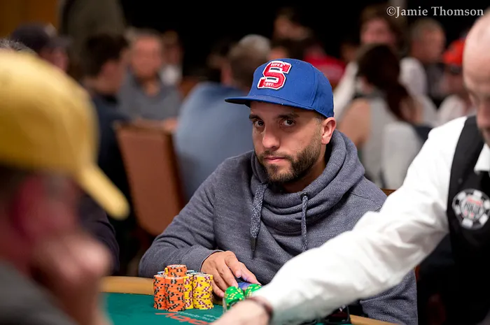Main Event : Smain Mamouni prend la tête, une trentaine de Français passent le Jour 1B 0001