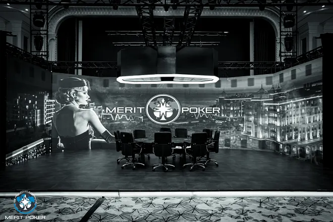 Merit Poker Noir