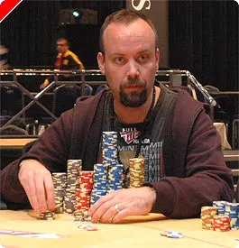 EPT Day 2 Recap – Back in Black 0001