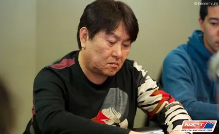 2013 PokerStars.net ANZPT Queenstown Snowfest: Michael Chon Leads After Short Day 1a 0001