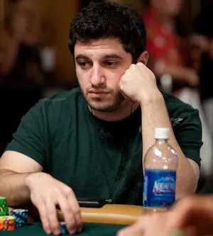 Nightly Turbo: Phil ´OMGClayAiken´ Galfond em Bad Run, Durrrr na FullTilt e mais 0001