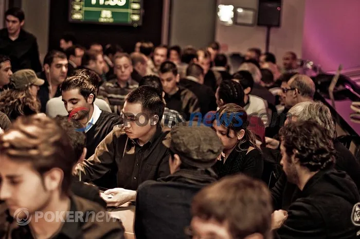 Cercle Cadet, Stars on Fire