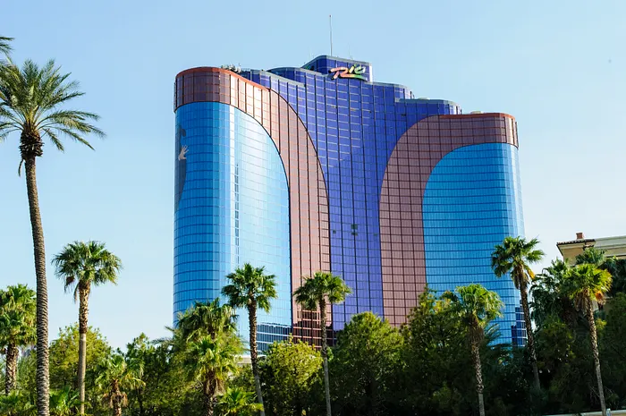 Iconic Las Vegas Casino to Give Away a $400K Home