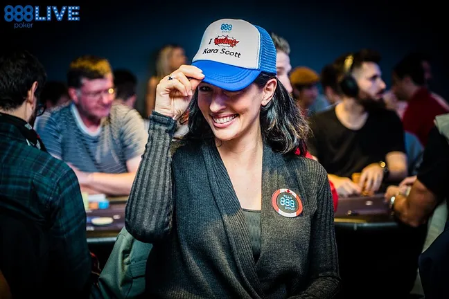 Kara Scott is well placed with 271,900 chips