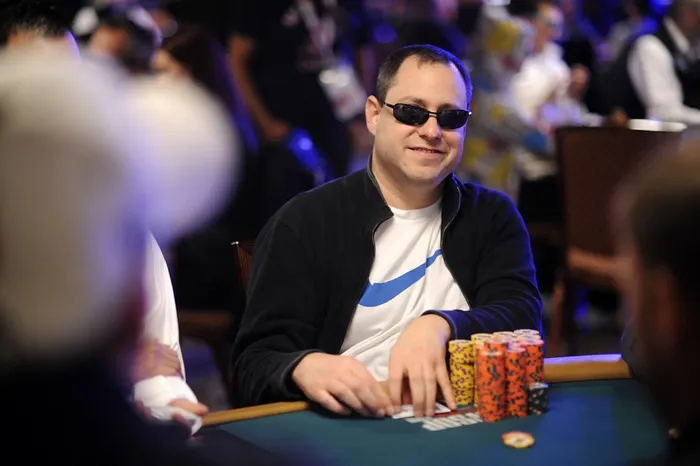 All Mucked Up: 2012 World Series of Poker Day 49 Live Blog 108