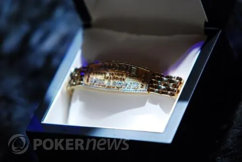 Hoje às 14:35 Satélite para o Aussie Millions 2010 na PartyPoker! 101