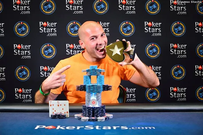 Alessandro Amadei croque la life et remporte le 300$ Win the Button