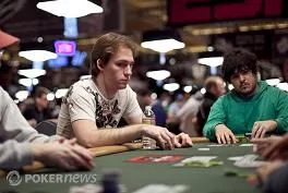 WSOP Jour 15 :  Thibaut Klinghammer, un français en finale (Reportages events# 20,21, 22 et... 104