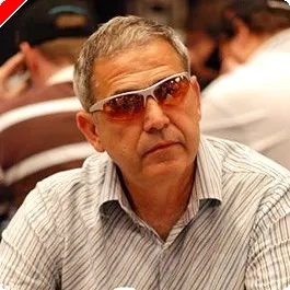 Tournoi APT Macau Day 1B - J.J Liu en bonne position 0001