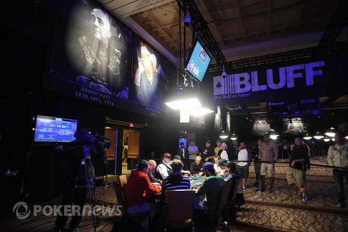 Main Event WSOP, Jour 6 : Ladouceur Chipleader, Gaëlle Baumann parmi les 27 103