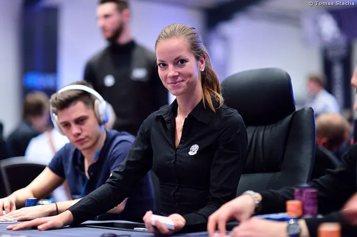 Croupier, un métier d'avenir... qui peut vous amener jusqu'aux WSOP à Las vegas 0001