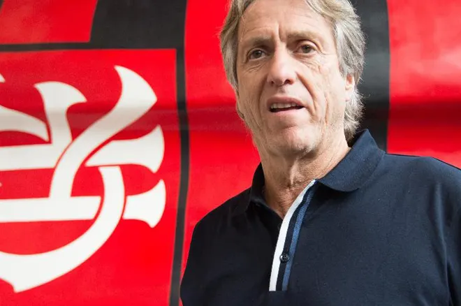 Flamengo de Jorge Jesus mexe mais que Porto, Sporting e Juventus