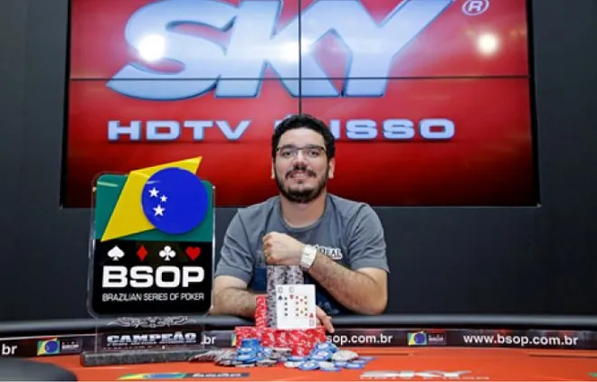 João Bauer campeão brasileiro de poker BSOP 2015