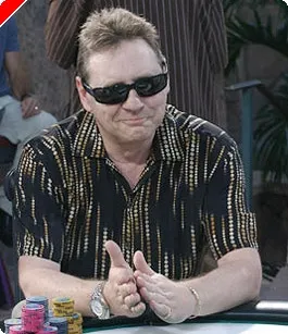 John Gale Ganha o Pol Limt Hold'em de $2500 0001