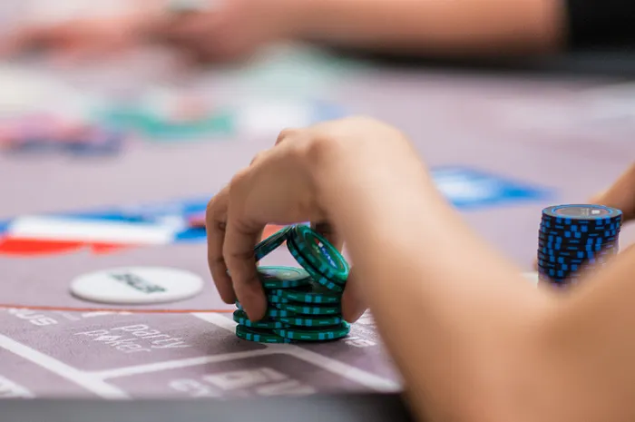 Semi-Bluffing Backdoor Draws